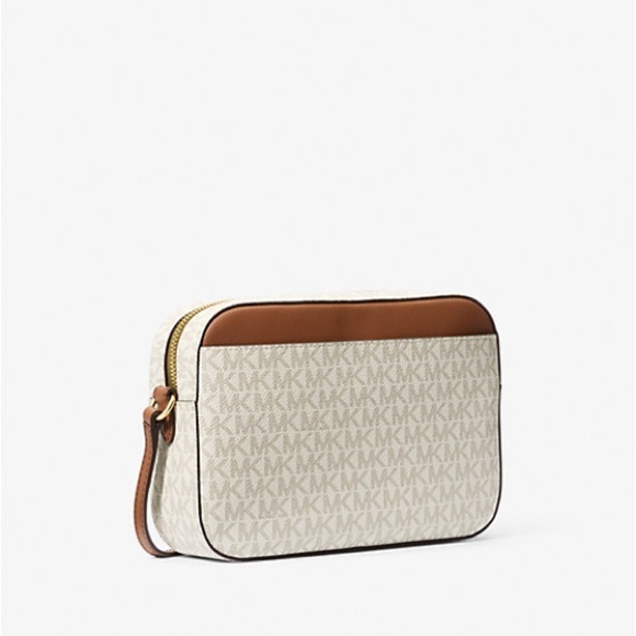 Michael Kors Jet Set Logo Crossbody Bag Vanilla NWOT - Picture 15 of 16